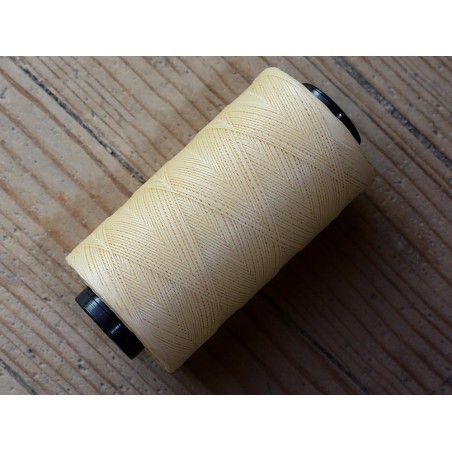 Bobine fil poissé 0.6 mm polyester beige couture cuir main Cuirenstock