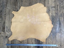 Peau de cuir d'agneau tannage végétal basane fauve - grain pécari - Cuir en Stock