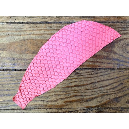 Cuir de poisson Tilapia rose mat maroquinerie bijoux accessoire Cuir en stock