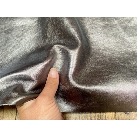 Demi peau de veau métallisé - PLATINE - Maroquinerie - Cuir en Stock