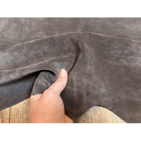 Peau de veau velours gris bison - Cuir en Stock