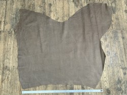 Peau de veau velours ciré brun vieilli - Cuir en Stock