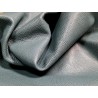 Demi-peau de cuir de vache grainé - bleu paon - maroquinerie - Cuir en stock