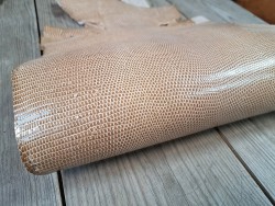 Peau de cuir de lézard -beige- accessoire bijou maroquinerie Cuir en stock