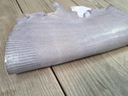 Grande peau de cuir de lézard - Gris violet - Cuir en Stock
