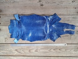 peau cuir lézard - bleu azur - accessoire bijoux - cuirenstock