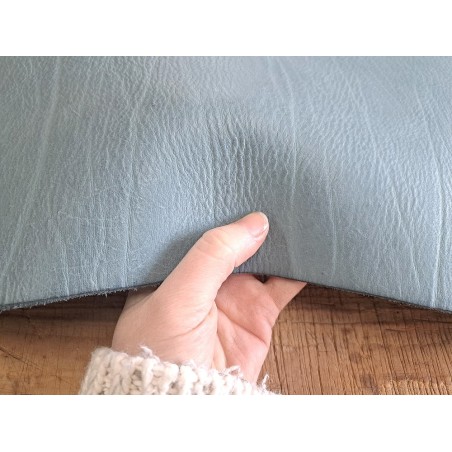 Collet de vache bleu horizon tannage végétal grainé