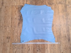 Peau de cuir de chèvre bleu ciel - Cuir en Stock