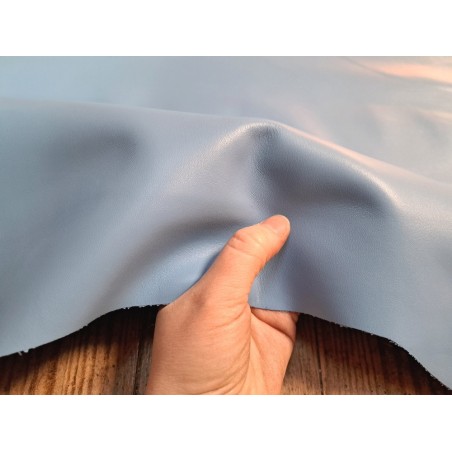 Peau de cuir de chèvre bleu ciel - Cuir en Stock