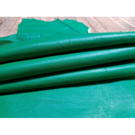 Peau de cuir de mouton - Vert Menthe - vêtement - Cuir en Stock