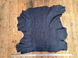 Peau de cuir de mouton nuancé - Bleu marine - vêtement - Cuir en Stock