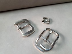 LOT de 3 boucles de ceinture - E - Bonne affaire