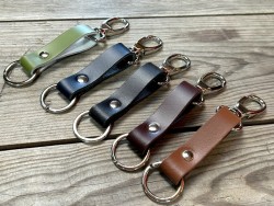 Porte clés en cuir avec mousqueton - 11 coloris - idée cadeau - goodies - Cuirenstock