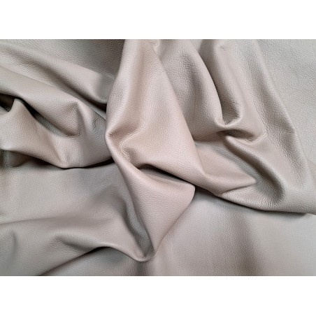 Demi-peau de cuir de vache grainée - écru - maroquinerie - ameublement - cuir en stock