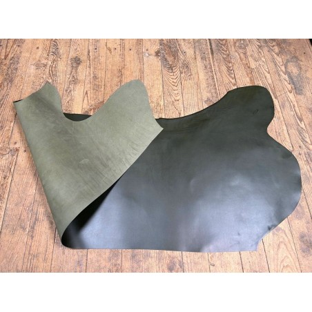 Demi-peau de cuir de veau BOX lisse - tannage ferme - vert bouteille - Cuirenstock