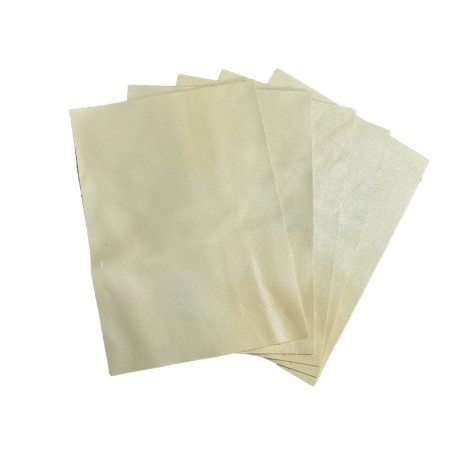 Lot de morceaux de cuir rectangulaire - vanille - maroquinerie - cuir en stock
