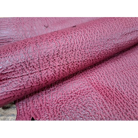 peau de cuir de requin - framboise - cuir en stock