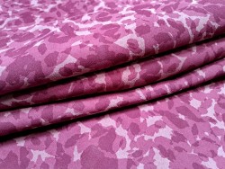 Demi peau de veau velours - camouflage - Framboise - Cuir en Stock