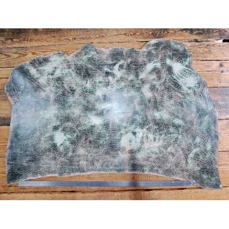 Collet de vache tannage végétal craquelé - Vert - Cuir en stock
