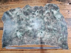Collet de vache tannage végétal craquelé - Vert - Cuir en stock