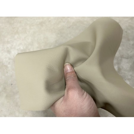 Lot de morceaux de cuir carré 27cm x 27cm - Tourterelle - prêt à l'emploi Cuir en Stock