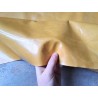 morceau de cuir de vachette ciré pullup - miel - maroquinerie - Cuir en stock
