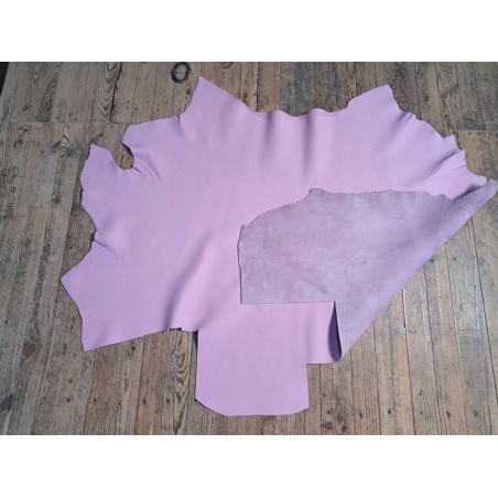 Grand morceau de cuir de taurillon - gros grain - couleur rose blush - Cuirenstock