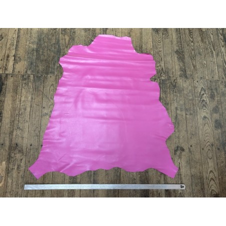 Peau de cuir d'agneau lisse rose pink - Cuir en Stock