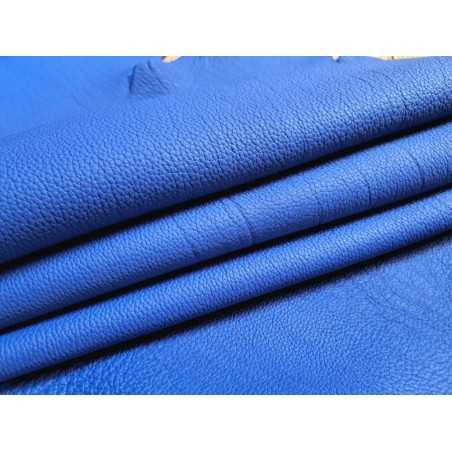 Morceau de cuir de taurillon - Bleu cyan - Cuir en Stock