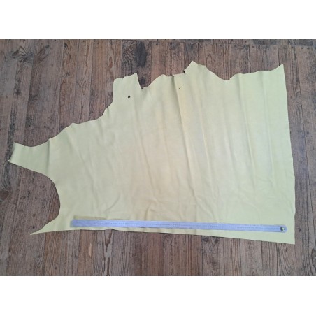 Morceau de cuir de taurillon - Jaune anis - cuirenstock