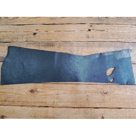 Morceau de collet tannage végétal - Noir - Cuir en Stock