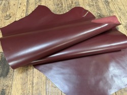Demi-peau de cuir de veau BOX lisse - tannage ferme - LIE DE VIN - Cuir en Stock