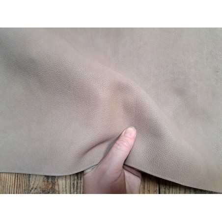 Demi-peau de veau - beige sable - maroquinerie - ameublement - Cuir en Stock