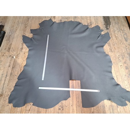 peau entière - taurillon - gris graphite - cuir en stock