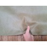 Demi-peau de vache en poil vert pastel - décoration - maroquinerie - accessoire - cuir en stock