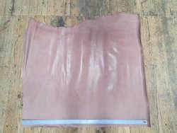 Morceau de cuir de veau ciré pullup - Rose parme -B- Cuir en Stock