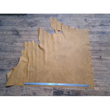 Demi-peau de cuir de vache grainée - moutarde - maroquinerie - ameublement - cuir en stock