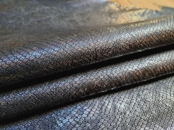 Peau de cuir de chèvre métallisé - serpent - noir/argent - Cuir en stock