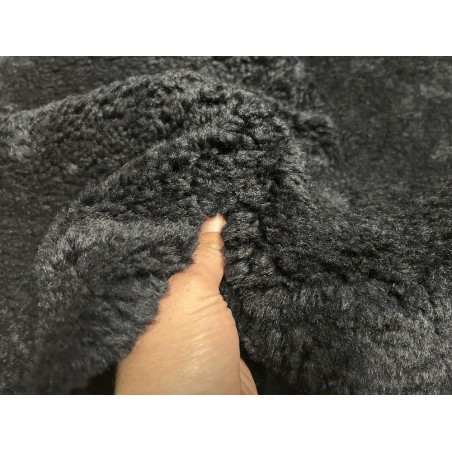 Peau de mouton lainée frisée noir bleuté – Dos velours – Qualité italienne – Série limitée - Cuir en Stock