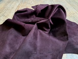 Veau velours - Bordeaux - Cuir en Stock