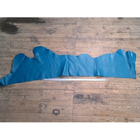 Morceau de cuir de vache ferme - Bleu paon - A - Cuir en Stock