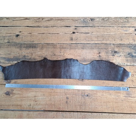 Morceau de collet tannage végétal grainé - Châtaigne - Cuir en Stock