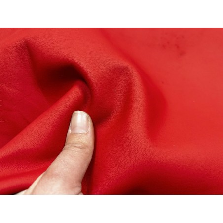 Flanc de vache – Cuir ROUGE MAT – Tannage minéral – Souple & élastique - 2ᵉ choix - Cuir en Stock