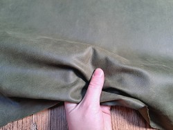 Cuir de chèvre nubuck ciré - Vert Fougère - Cuir en Stock