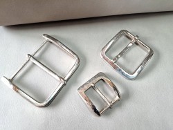 LOT de 3 boucles de ceinture - i - Cuirenstock