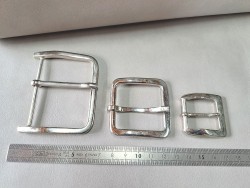 LOT de 3 boucles de ceinture - i - Cuirenstock