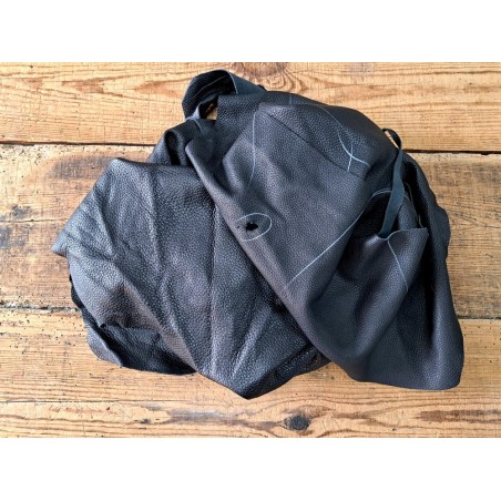 Chutes de morceaux de cuir de cerf - Noir - Cuir en Stock