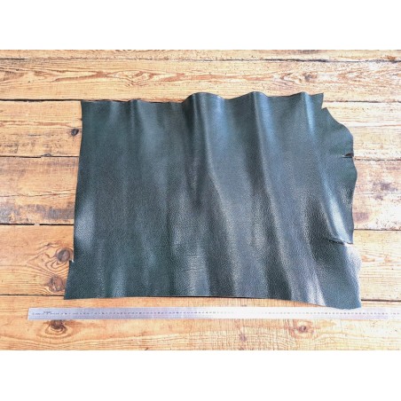 Collet de vache tannage semi végétal vert émeraude - cuir à ceinture - Cuir en stock