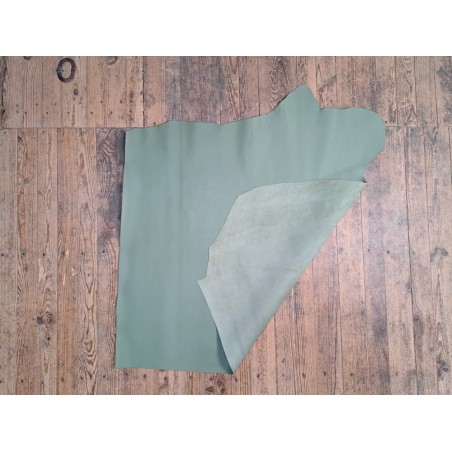 Morceau de cuir de veau petits grains ferme - Vert pastel -A