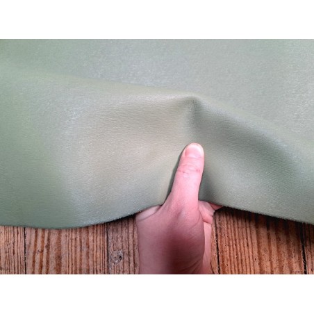 Morceau de cuir de veau petits grains ferme - Vert pastel -A